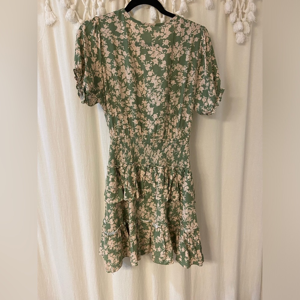 Tie front with cut out